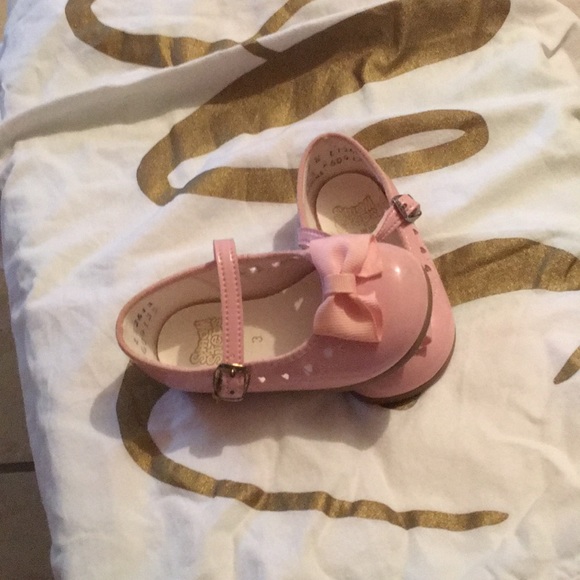 COPY - Baby small steps - Picture 2 of 5